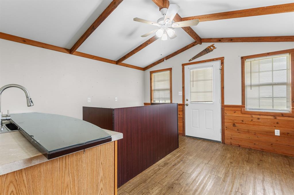 13315 Us Highway 281 Property Photo 35