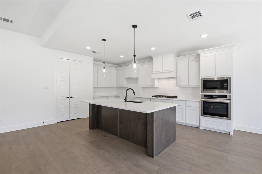 7401 Harrier Street Property Photo 14