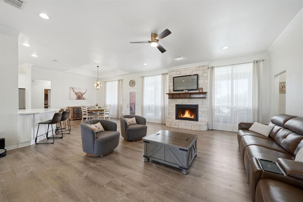 12176 Livingston Way Property Photo 11