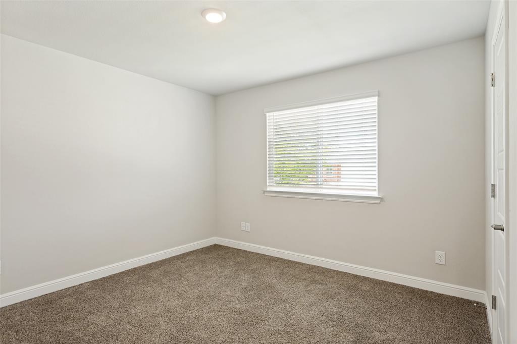 737 Trinity Park Trail Property Photo 16