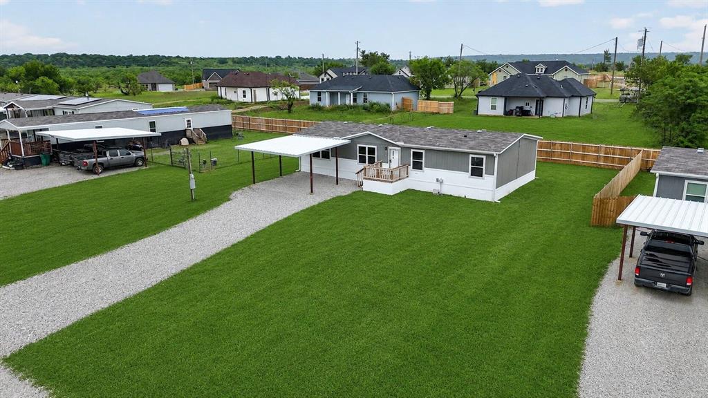 215 Overland Trail Property Photo 3