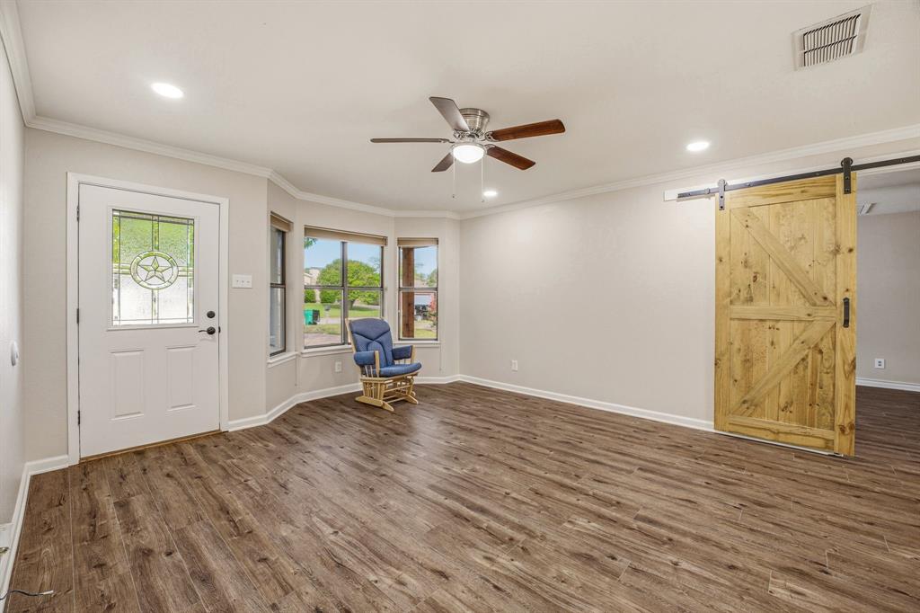 115 Doublehorn Street Property Photo 6