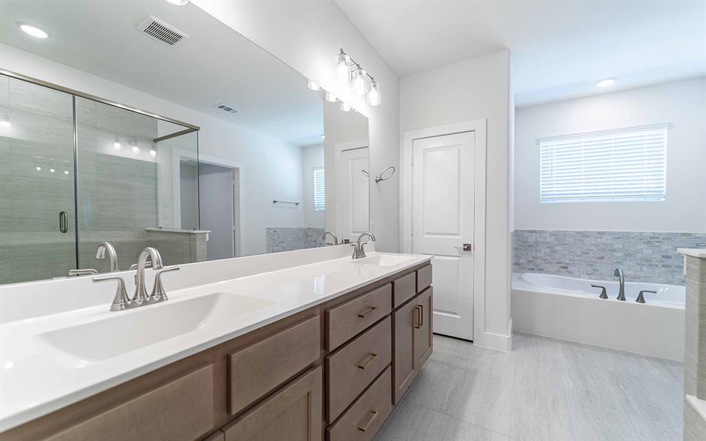6517 Millie Way Property Photo 12