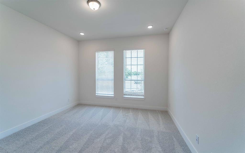 6517 Millie Way Property Photo 24