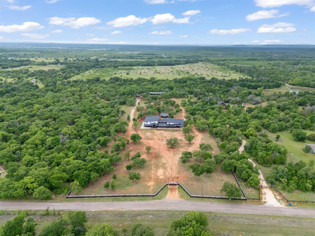 675 County Road 463 Property Photo 1
