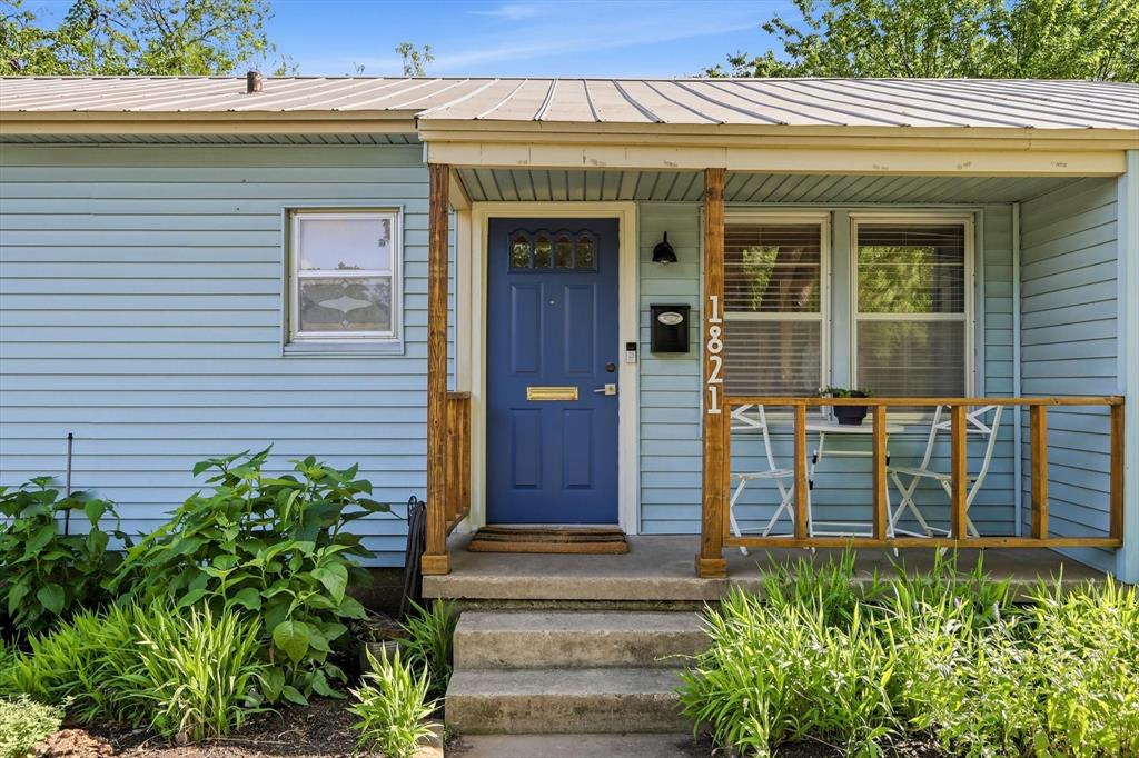 1821 Sena Street Property Photo 3