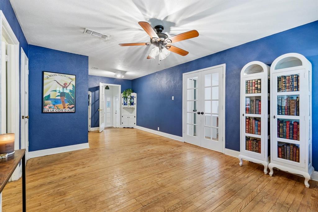 1821 Sena Street Property Photo 4