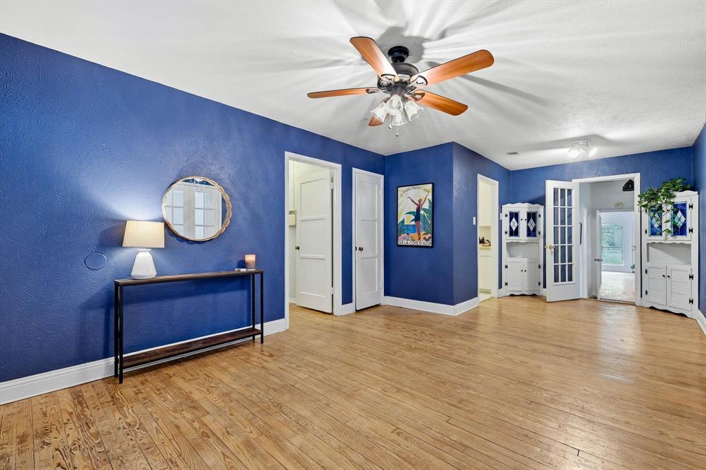 1821 Sena Street Property Photo 6