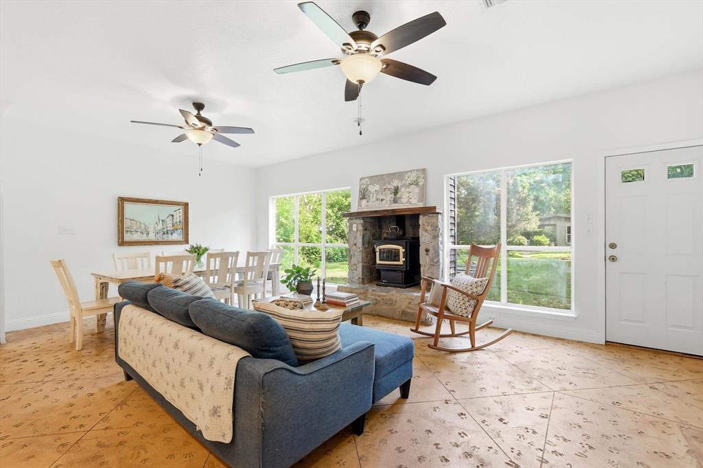 1821 Sena Street Property Photo 7