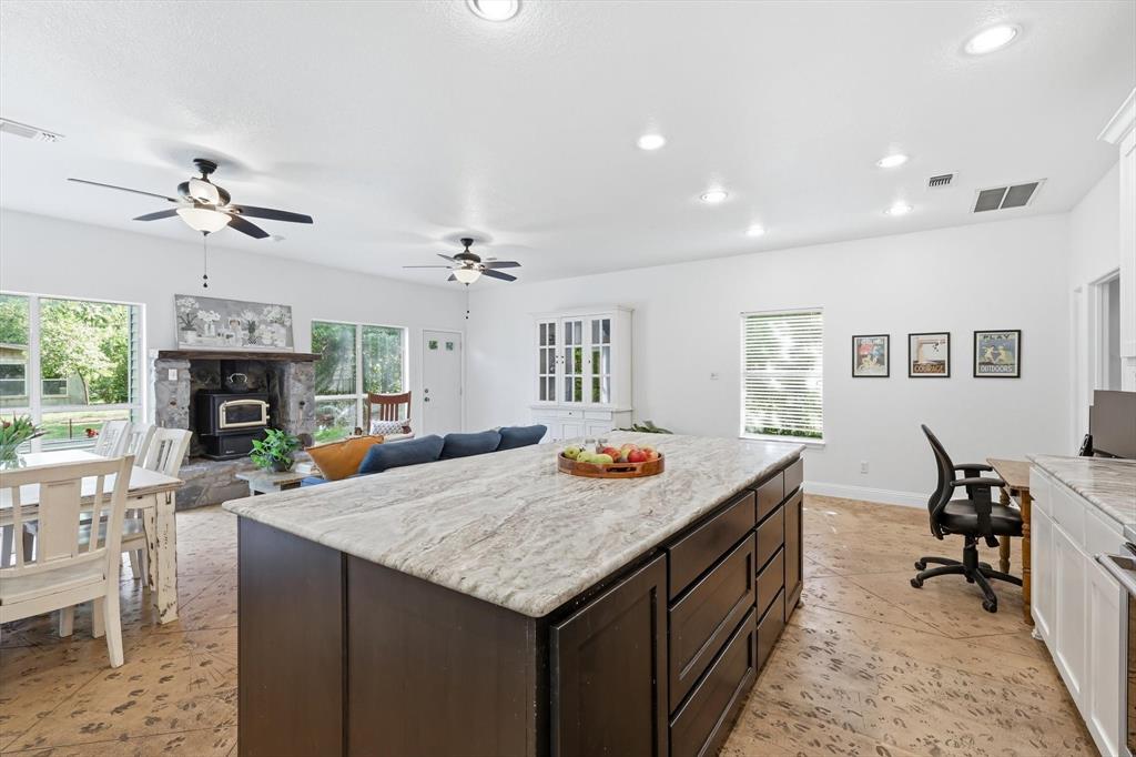1821 Sena Street Property Photo 13