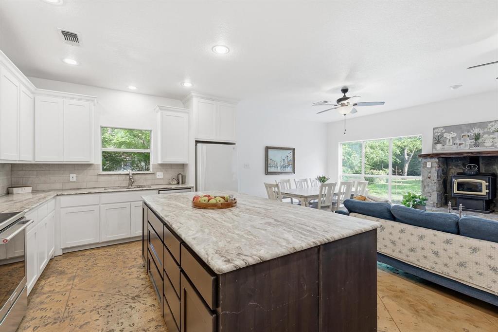 1821 Sena Street Property Photo 14