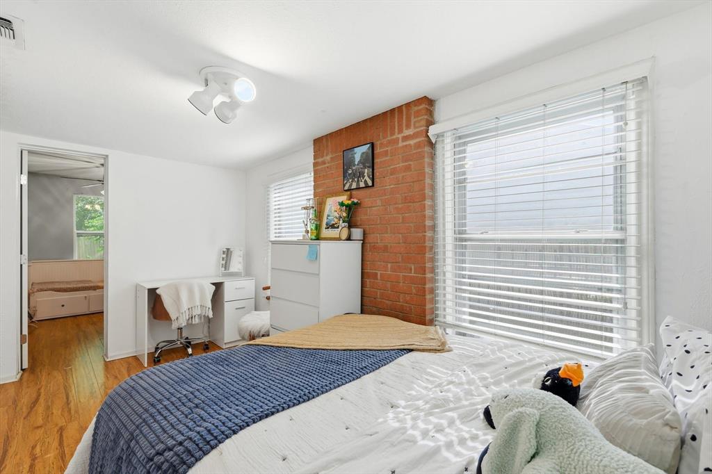 1821 Sena Street Property Photo 19