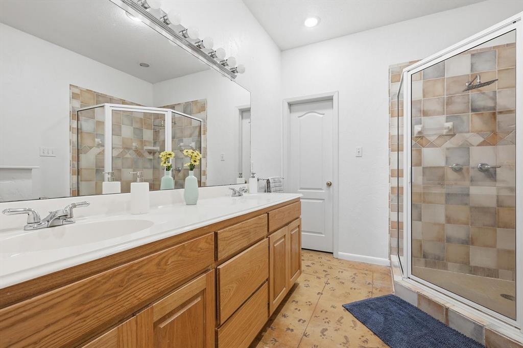 1821 Sena Street Property Photo 25