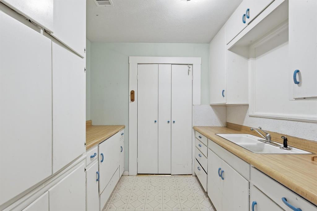 1821 Sena Street Property Photo 27