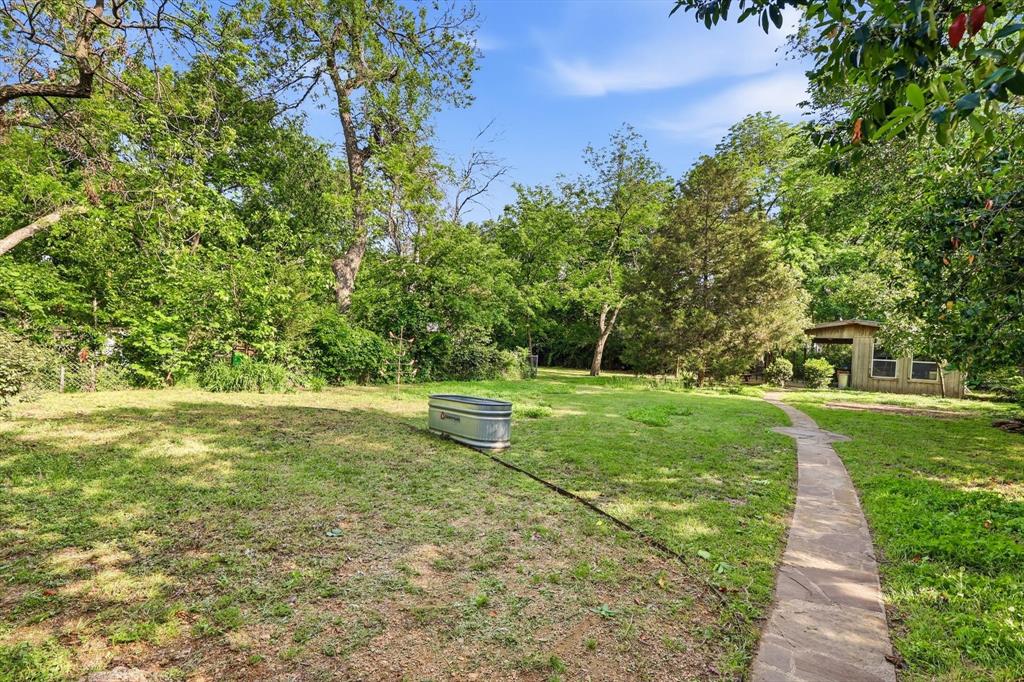 1821 Sena Street Property Photo 28