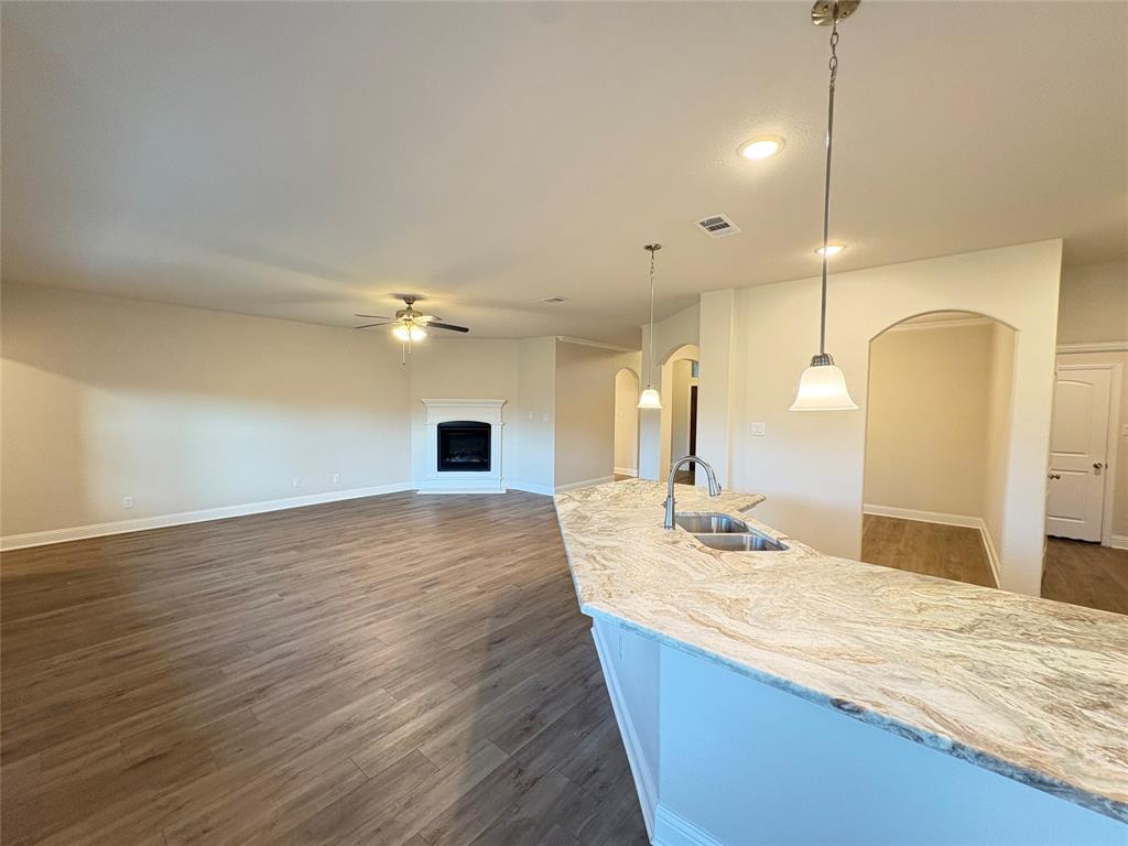 2903 Diamondback Drive Property Photo 3