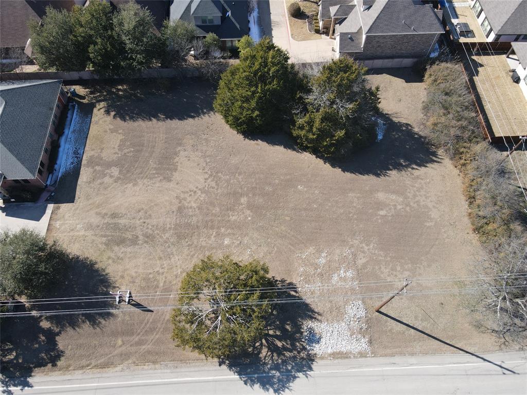 1700 N Westmoreland Road Road Property Photo 2