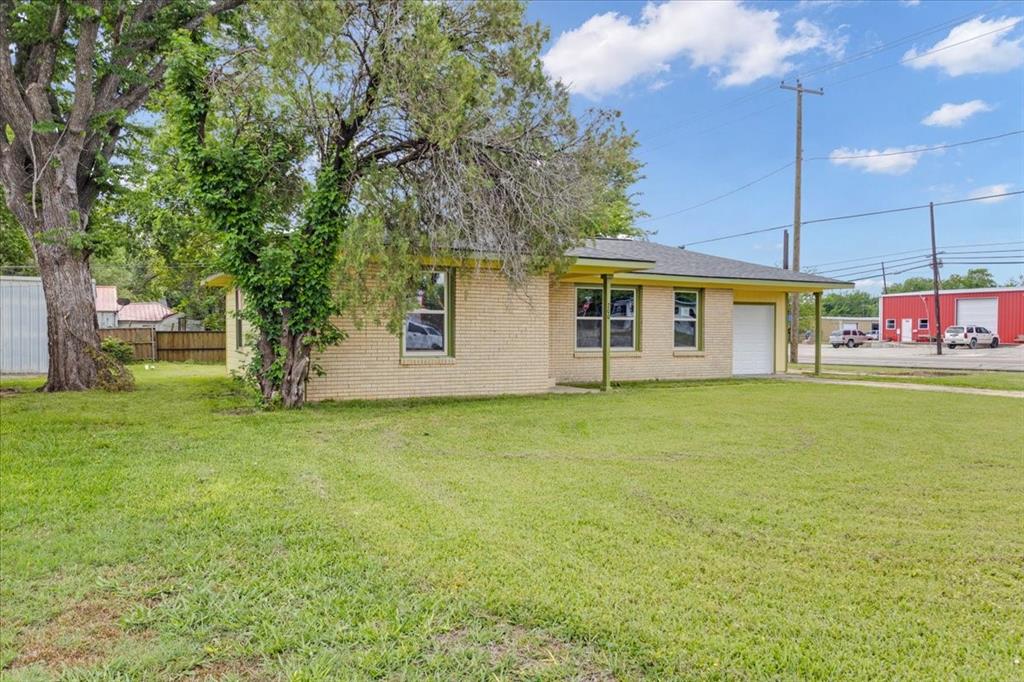 200 Victory Street Property Photo 2