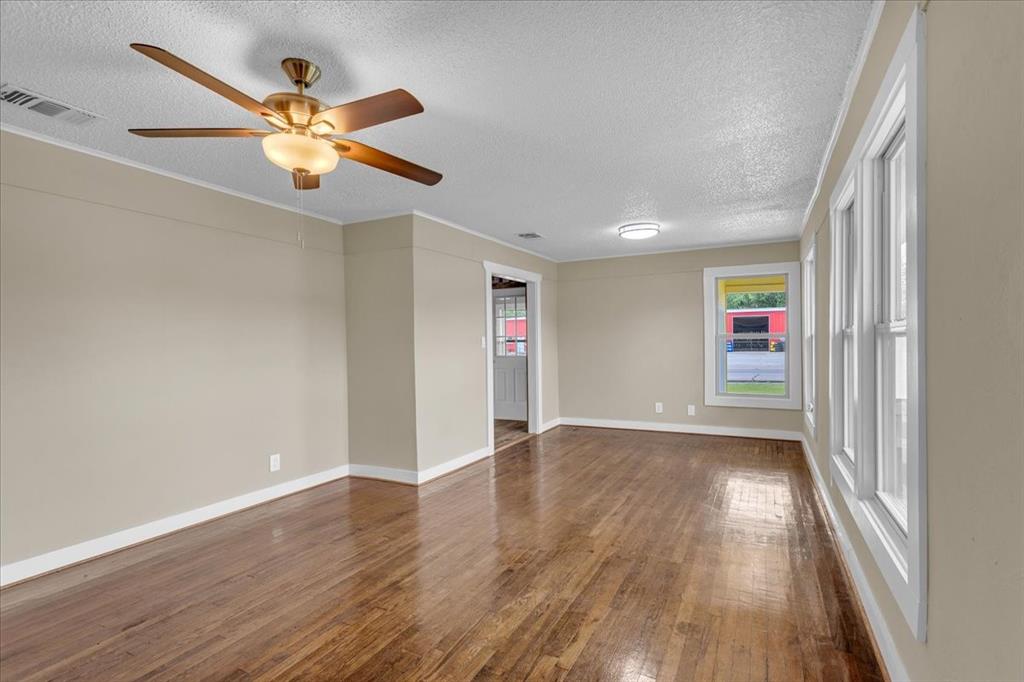 200 Victory Street Property Photo 5