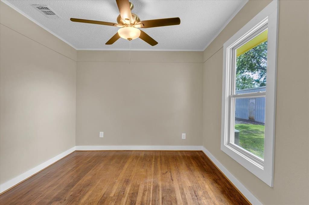 200 Victory Street Property Photo 10