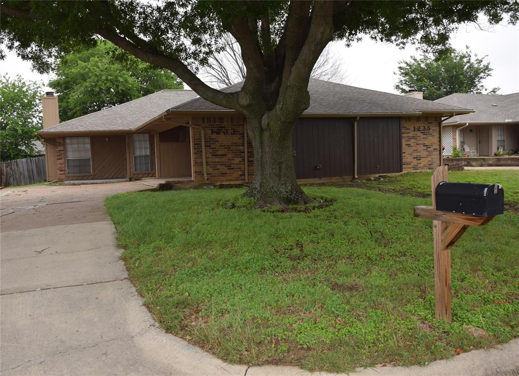 1233 Fairhaven Drive Property Photo 1