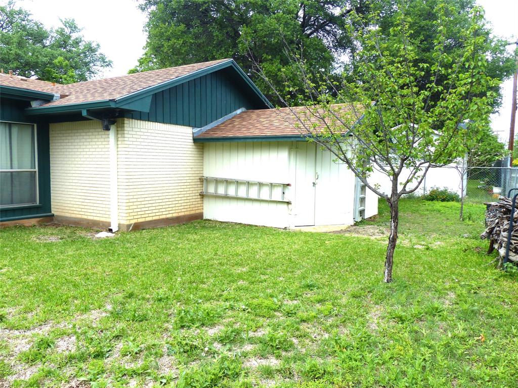 2105 Stanton Property Photo 34