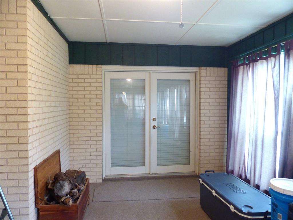 2105 Stanton Property Photo 36