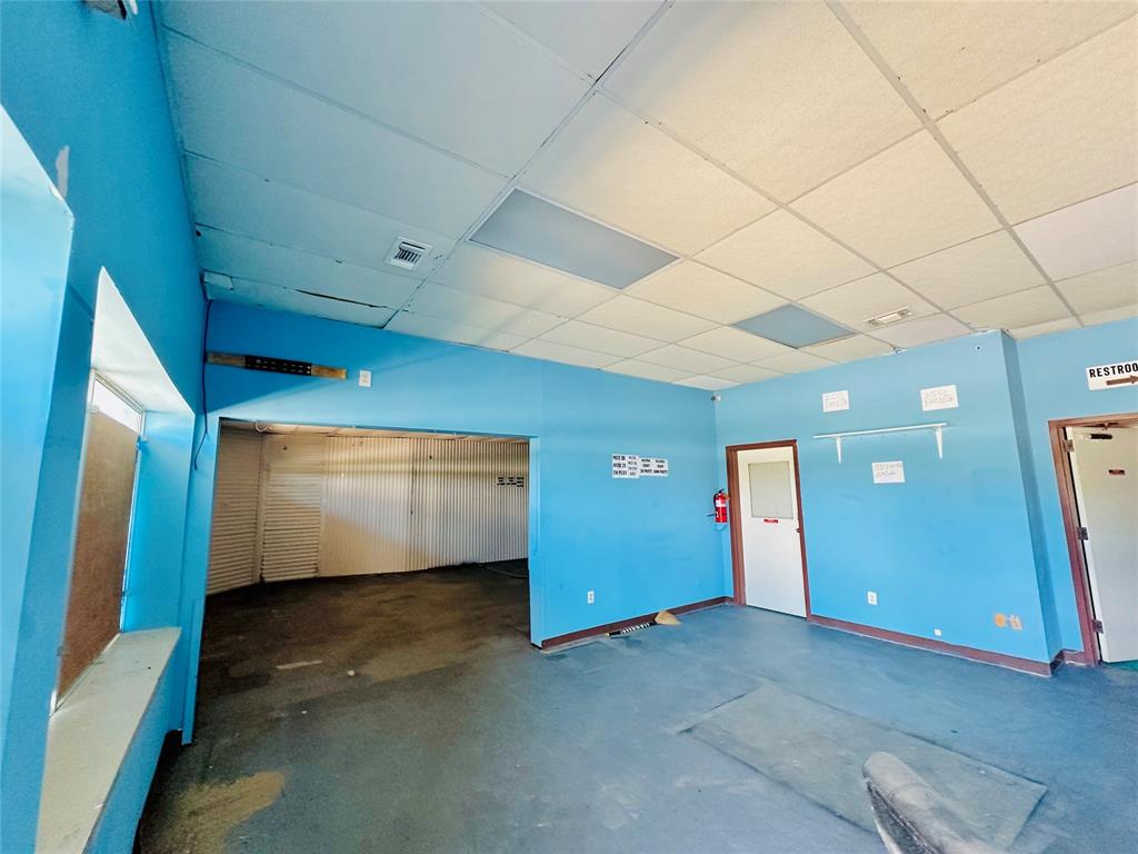 311 S Access Road Property Photo 21