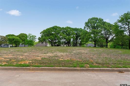 2473 Wellington Trace Property Photo 1