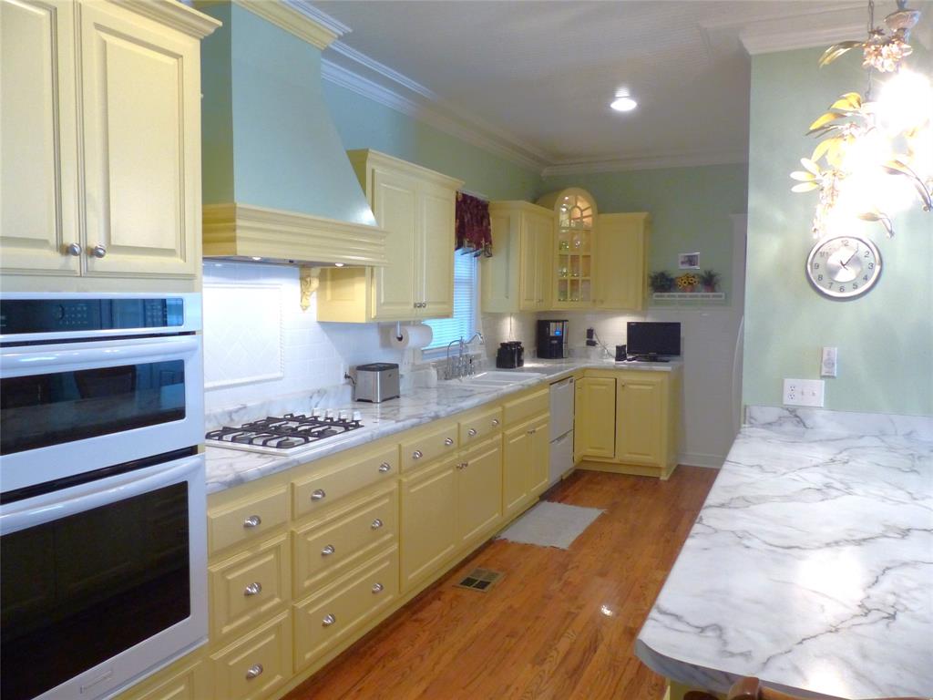 1408 S China Property Photo 18