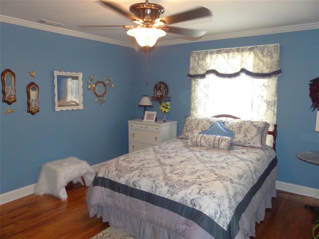 1408 S China Property Photo 21