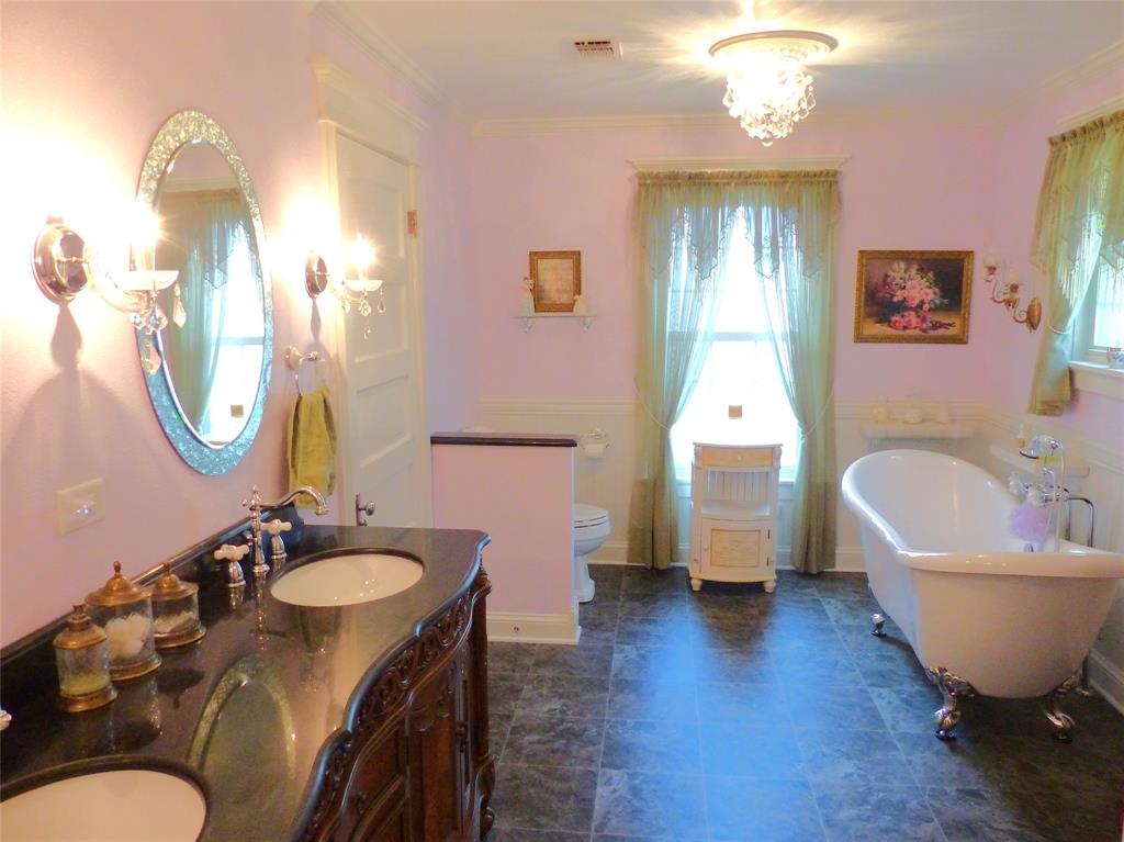 1408 S China Property Photo 24