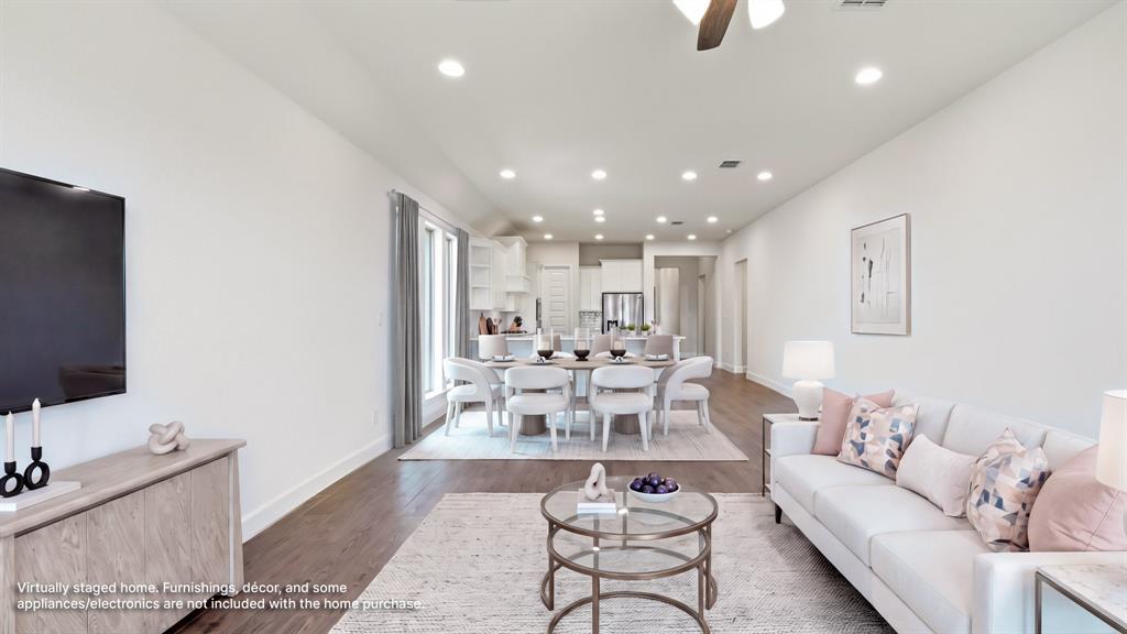 2907 Soaring Hills Drive Property Photo 4