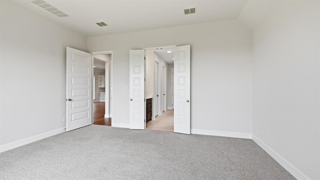 2907 Soaring Hills Drive Property Photo 12