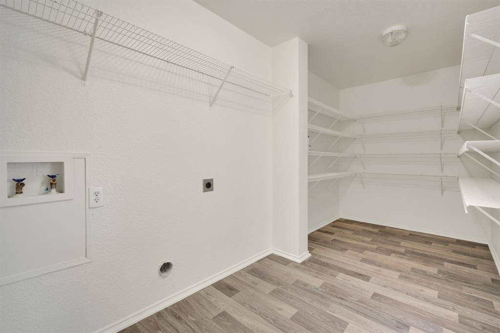158 Washington Way Property Photo 22