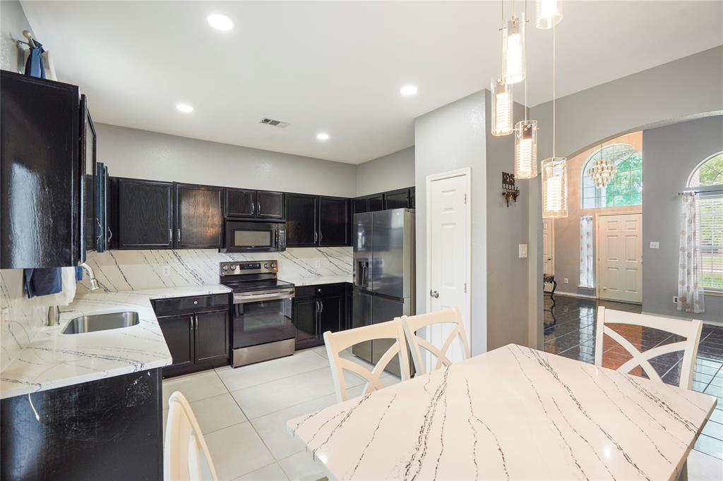 504 Sunrise Circle Property Photo 11