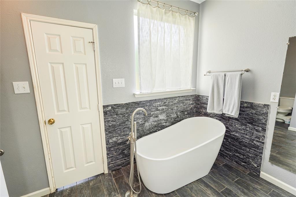 504 Sunrise Circle Property Photo 19