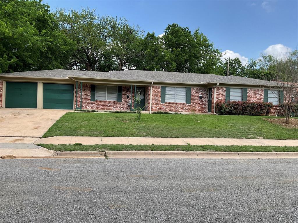 2413 N Lockhart Street Property Photo 1