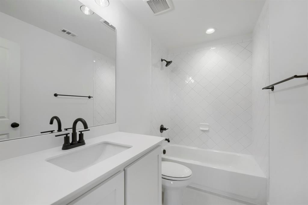 6016 Davis Knoll Property Photo 27