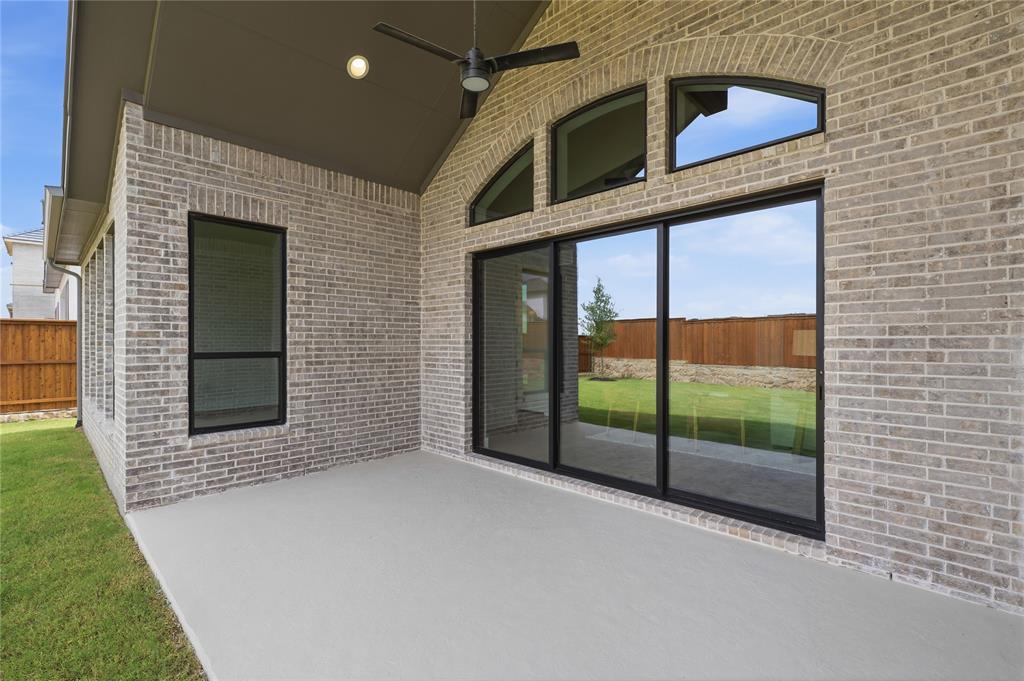 2630 Live Oak Lane Property Photo 18