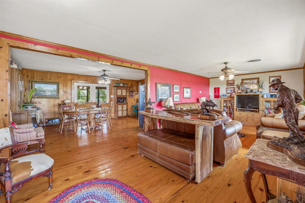3480 Fm 1496 Property Photo 9