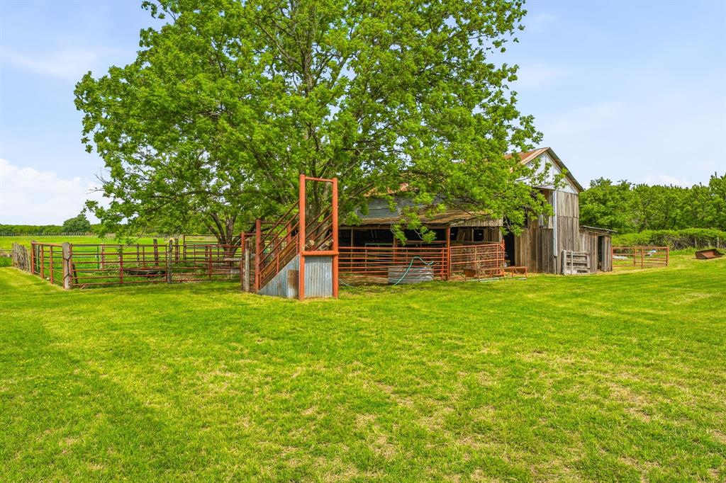 3480 Fm 1496 Property Photo 27