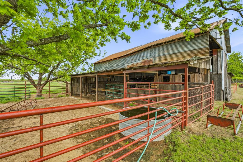 3480 Fm 1496 Property Photo 29