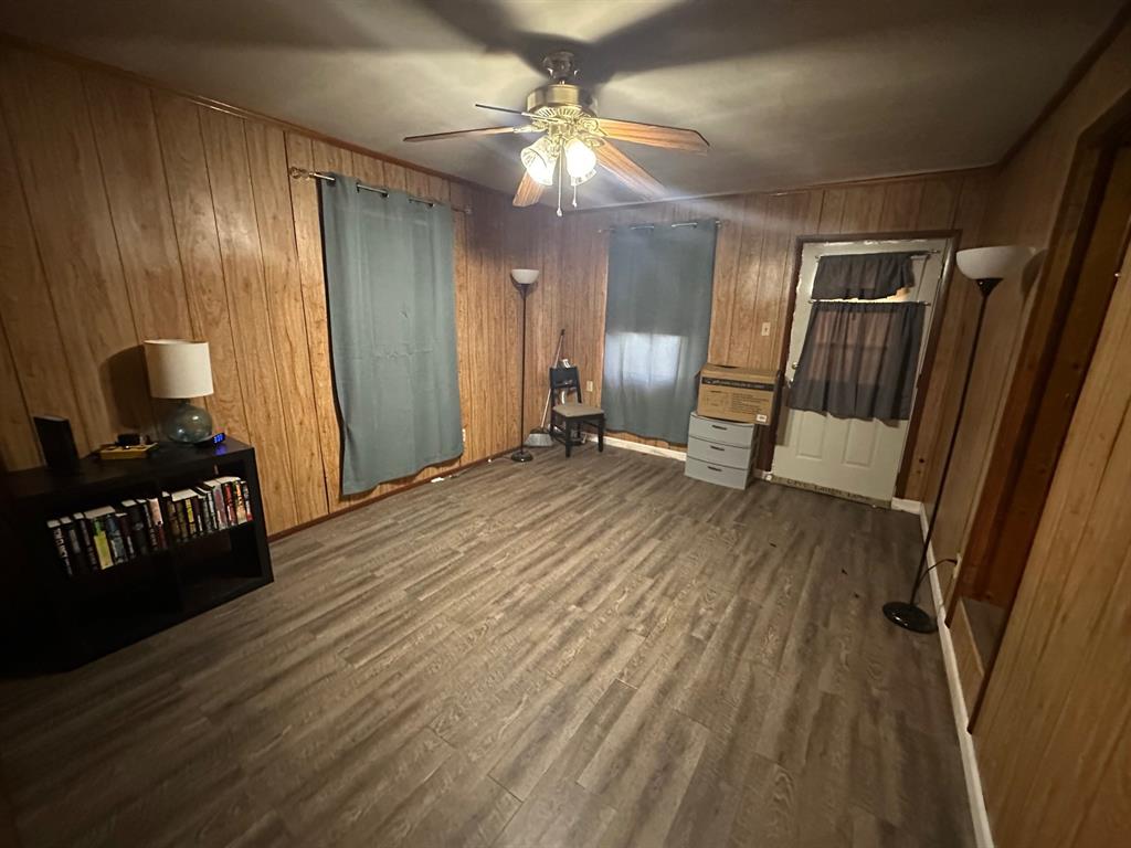 4190 County Road 3207 Property Photo 8