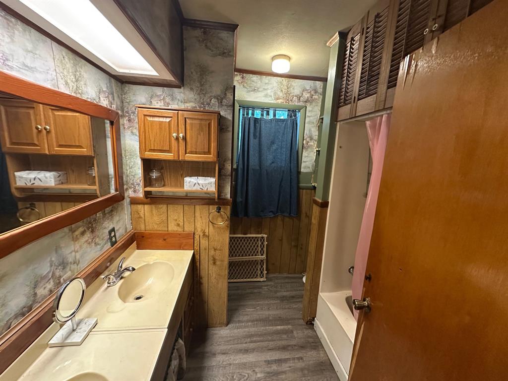 4190 County Road 3207 Property Photo 9