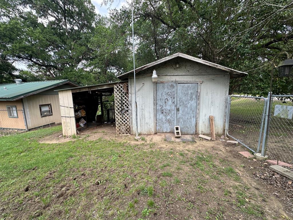 4190 County Road 3207 Property Photo 15