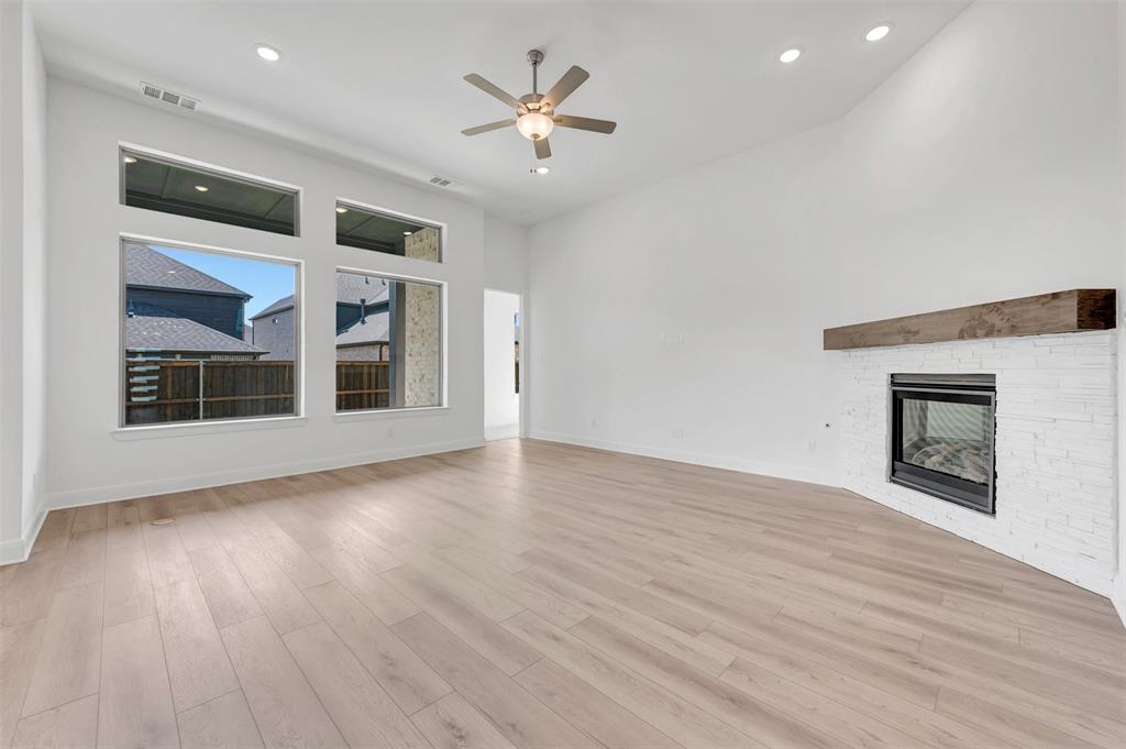 1611 Cedarberry Drive Property Photo 11