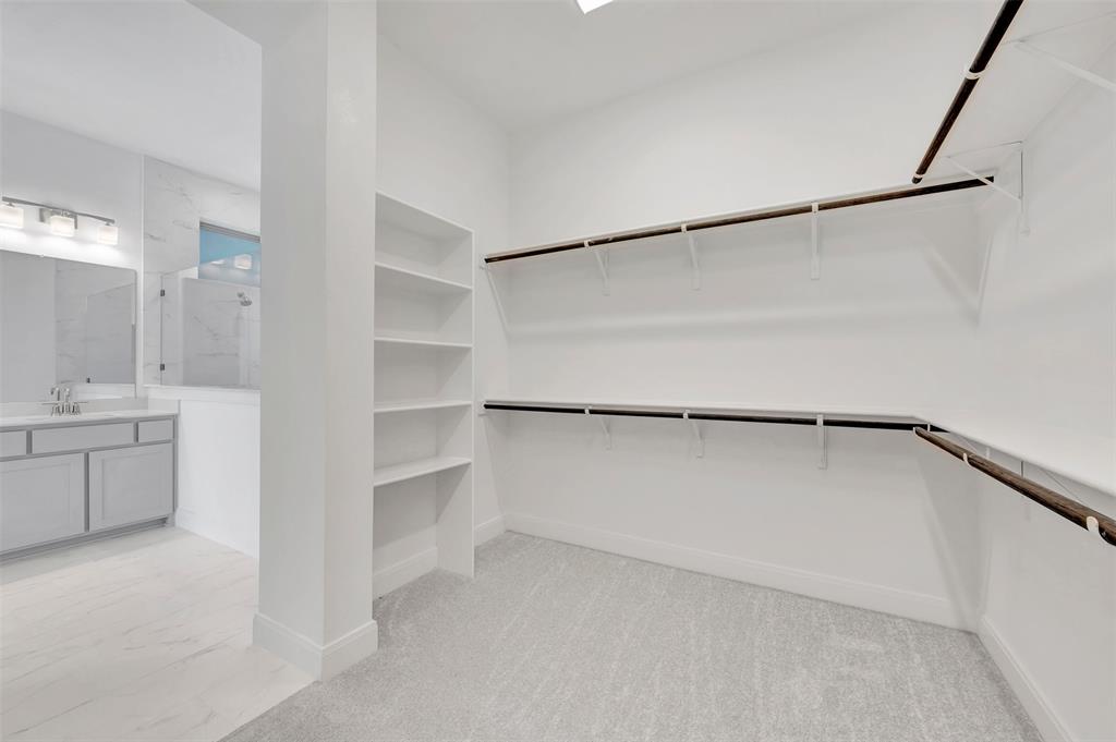 1611 Cedarberry Drive Property Photo 16