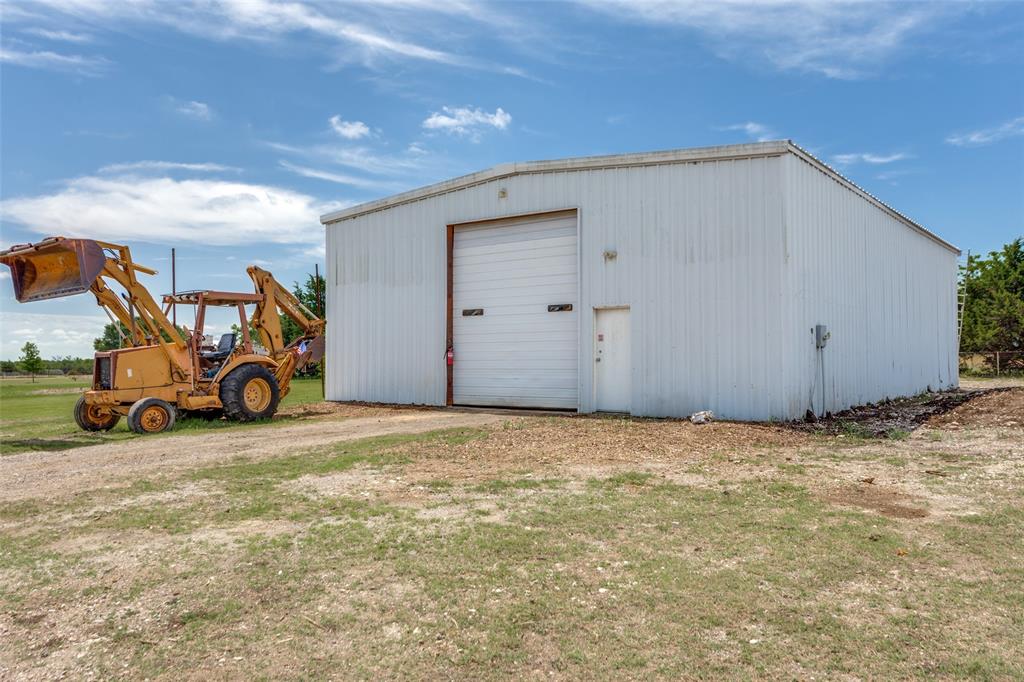 2640 Skinner Road Property Photo 6