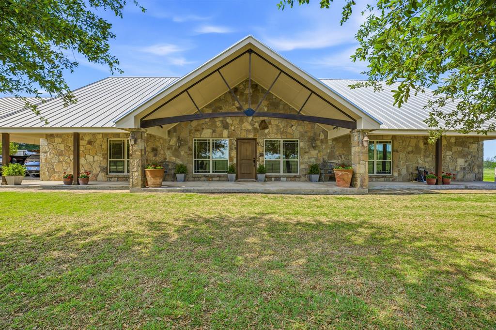 2548 Fm 1496 Property Photo 1